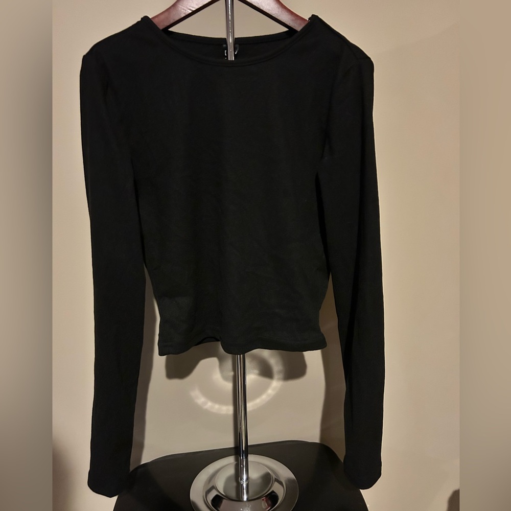 Cropped sweater top
